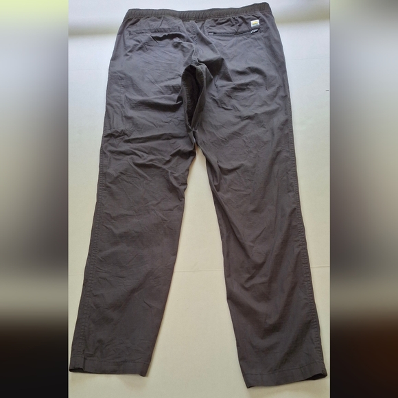 Vuori Ripstop Pant - Picture 5 of 16